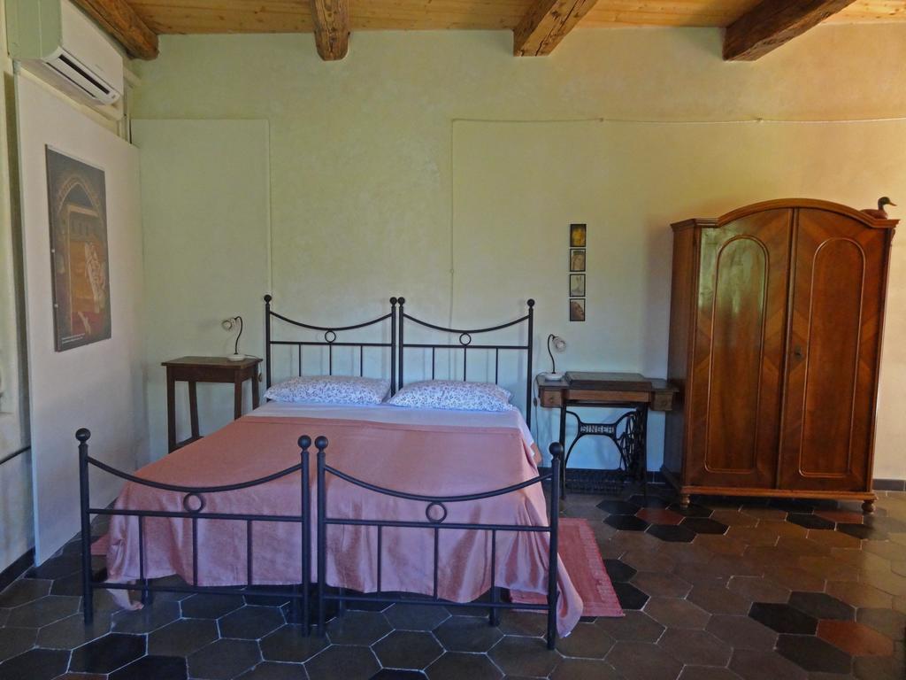 Locanda Dell'Istrice Camerino Quarto foto