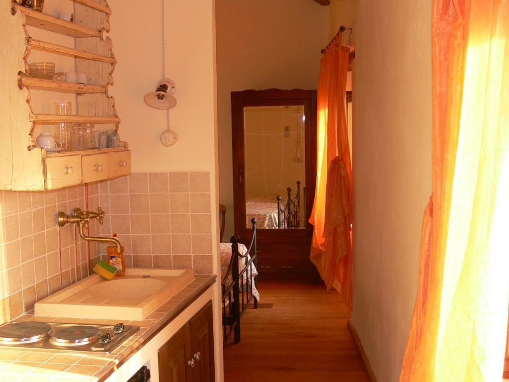 Locanda Dell'Istrice Camerino Quarto foto