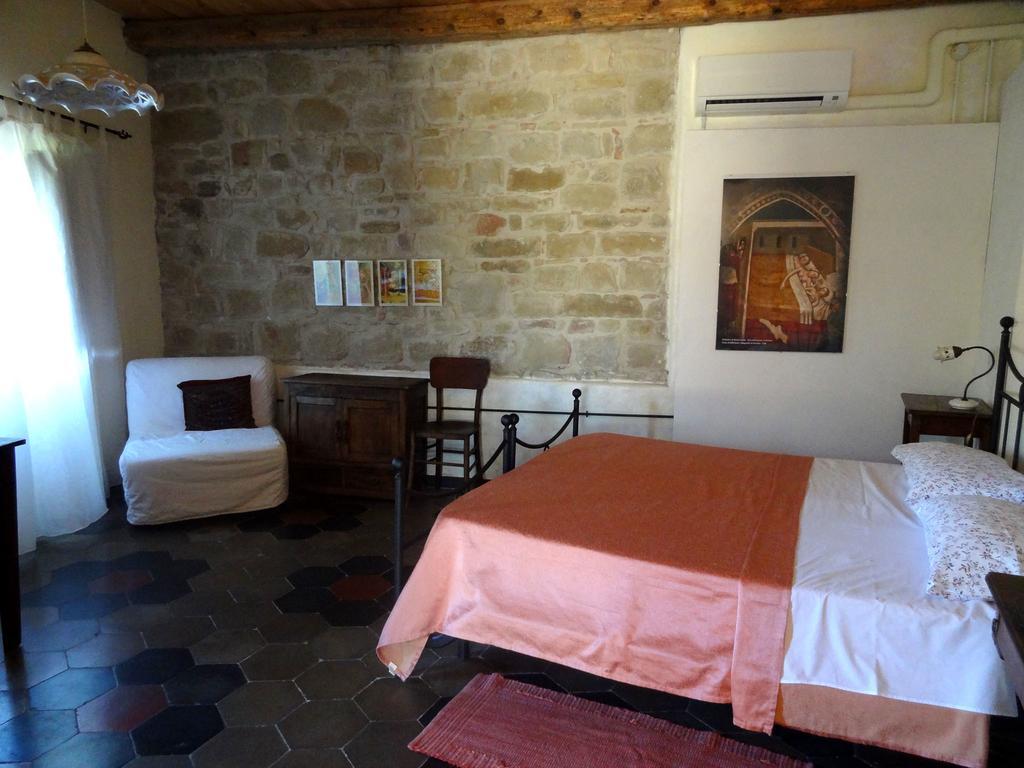 Locanda Dell'Istrice Camerino Quarto foto