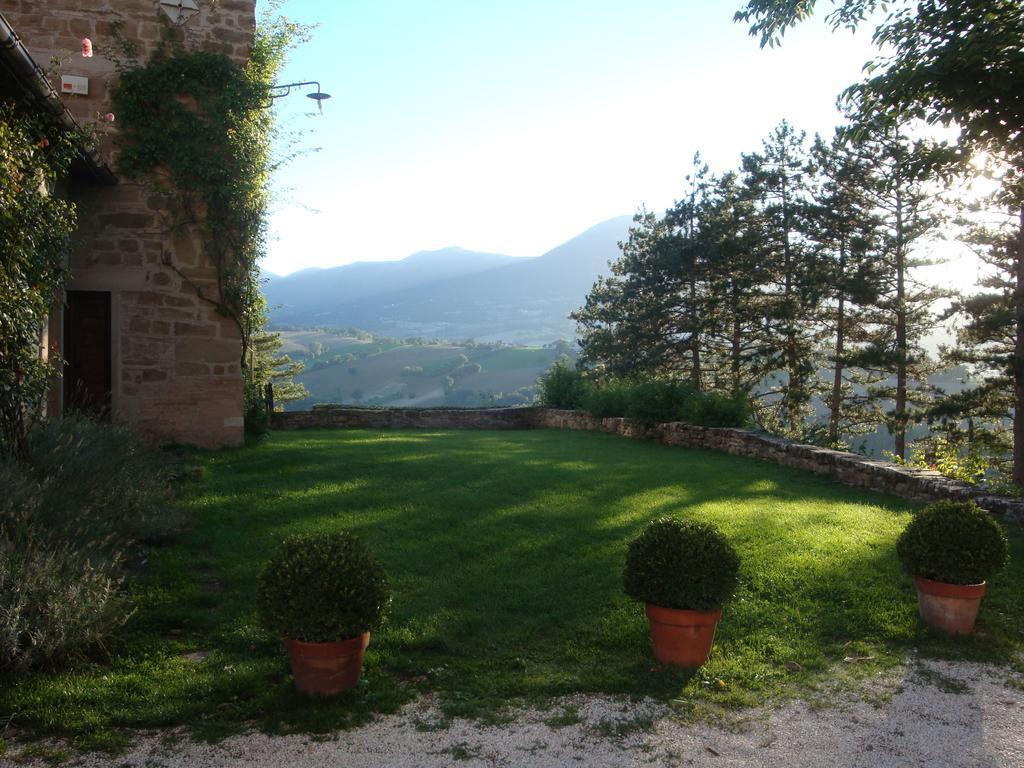 Locanda Dell'Istrice Camerino Exterior foto
